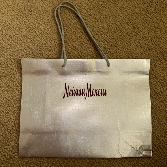 Neiman Marcus, Splendid, Henri Bendel, Tory Burch, etc Shopping Bags Bundle - Picture 11 of 12